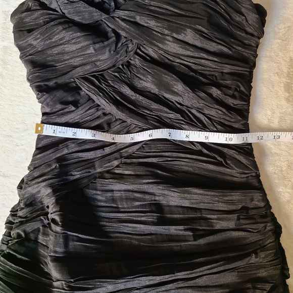 City Triangle Black Stretchy Bodycon Dress Size 4 - Picture 8 of 13